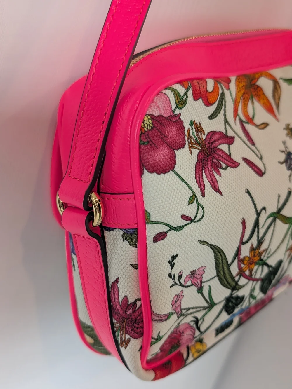 Gucci excellent no